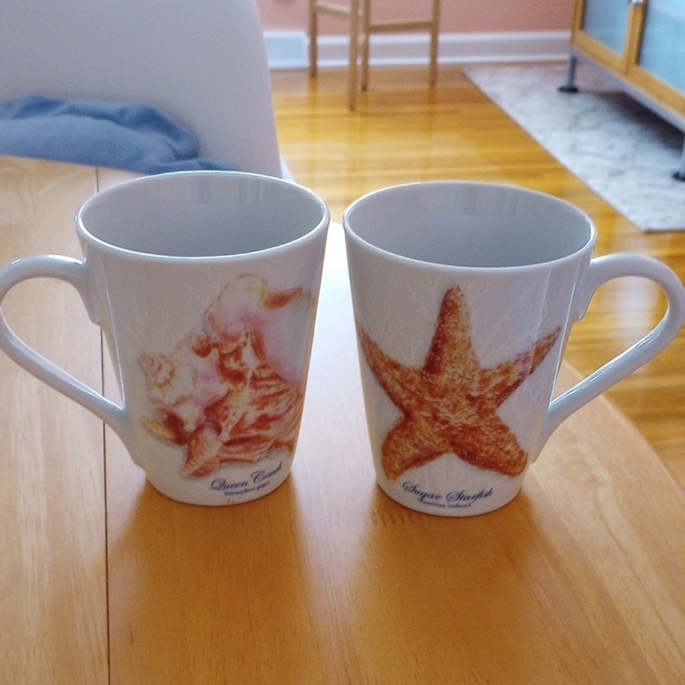 Ocean-Themed Ceramic Mug Set with Seashell and Starfish